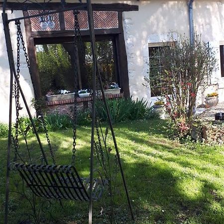 Chez Lydie Et Jean Paul Vignoux-sur-Barangeon Exterior foto